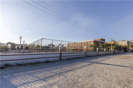 İzmir Müşerref Hepkon Ortaokulu